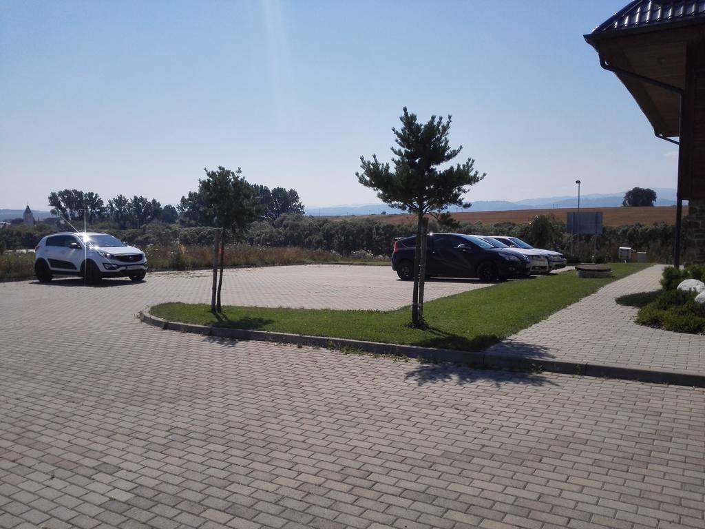 Vila Mlynica Kakaslomnic Kültér fotó